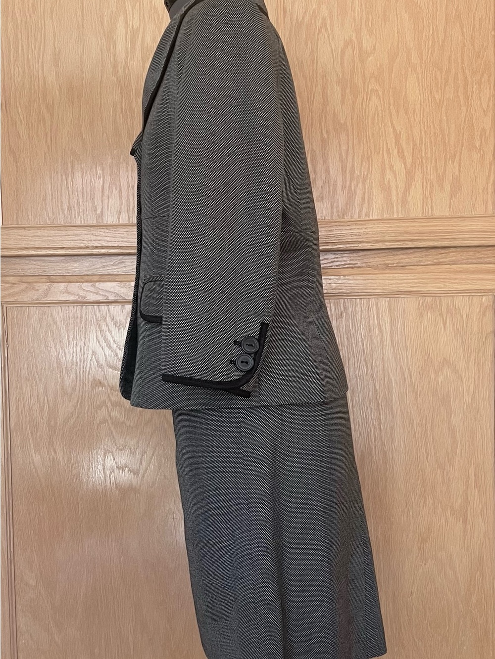Nine West 2-Piece Woman’s Suiting - Picture 4 of 10
